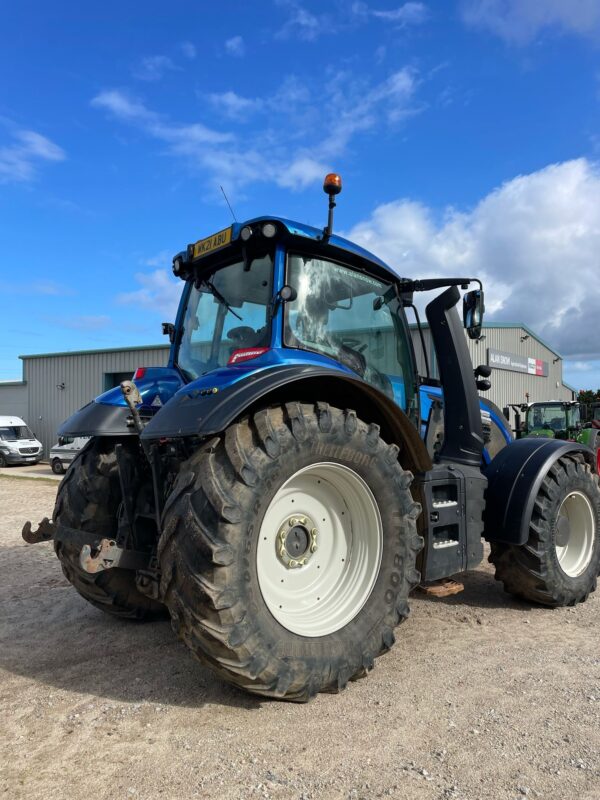 Valtra T154 Active – 4975 hours – 2021