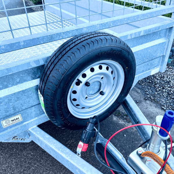 M-TEC Twin Axle Trailer Range