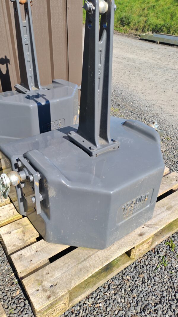 Fendt 1250KG from ballast weight