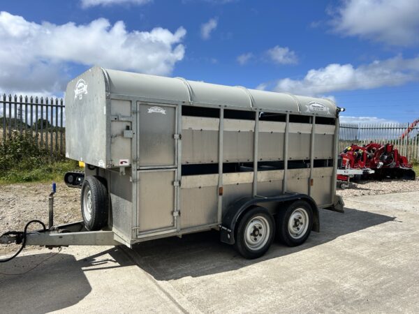 Graham Edwards GET12W 12′ x 6’3″ Twin-axle Livestock trailer – 2022