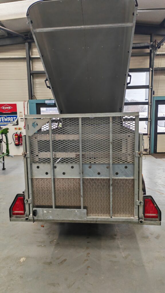 M-TEC Single Axle Canopy Trailer